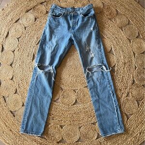 Women's Levi's Size 27W 32L 501 Straight Leg Jeans